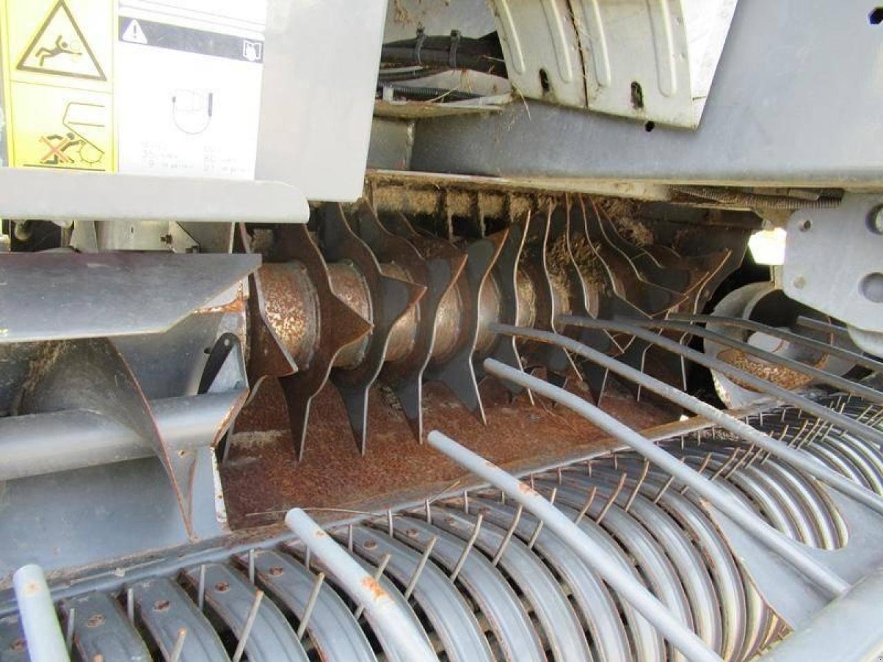 Hochdruckpresse des Typs CLAAS rollant 350, Gebrauchtmaschine in G?ÓWCZYCE (Bild 9)