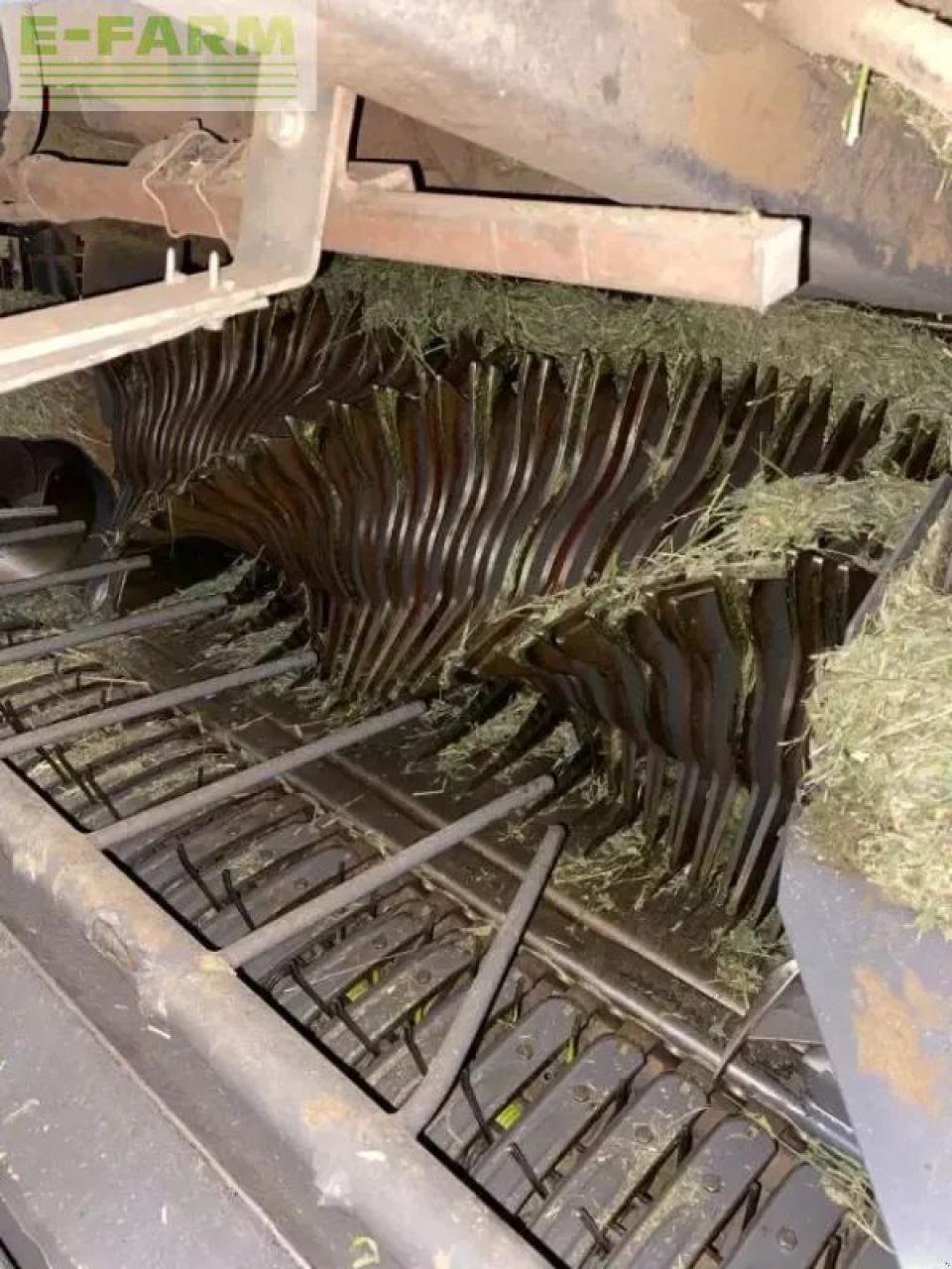 Hochdruckpresse of the type CLAAS rollant 455 rc uniwrap, Gebrauchtmaschine in SAINTE-GENEVIÈVE-SUR-ARGENCE (Picture 2)