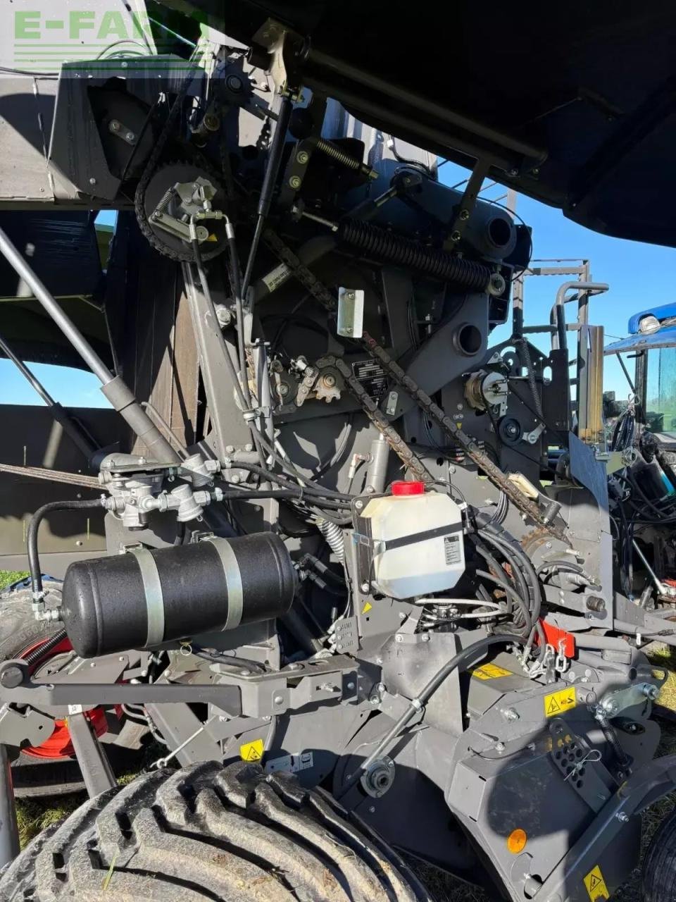 Hochdruckpresse des Typs CLAAS variant 585 rc, Gebrauchtmaschine in ELIXHAUSEN (Bild 12)