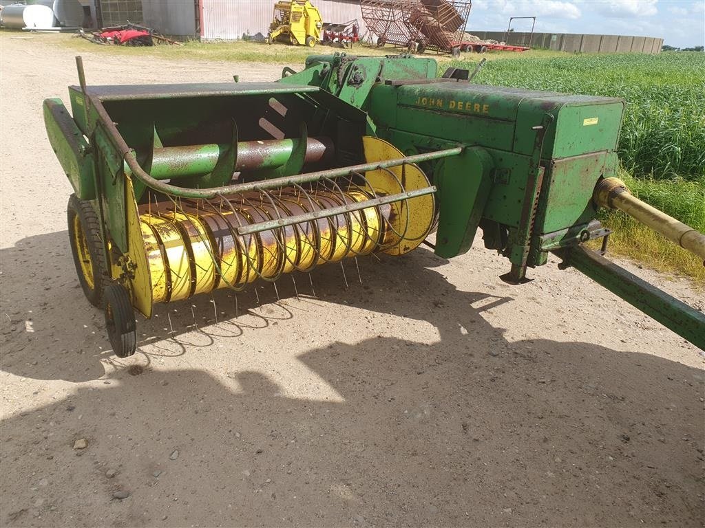 Hochdruckpresse typu John Deere 224 Baler og 224, Gebrauchtmaschine v Skive (Obrázek 2)