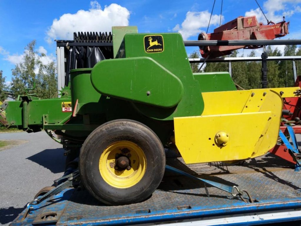 Hochdruckpresse des Typs John Deere 330, Gebrauchtmaschine in Ковель (Bild 4)