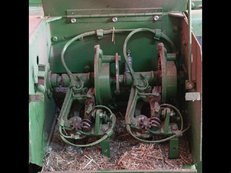 Hochdruckpresse des Typs John Deere 359, Gebrauchtmaschine in GAP (Bild 3)