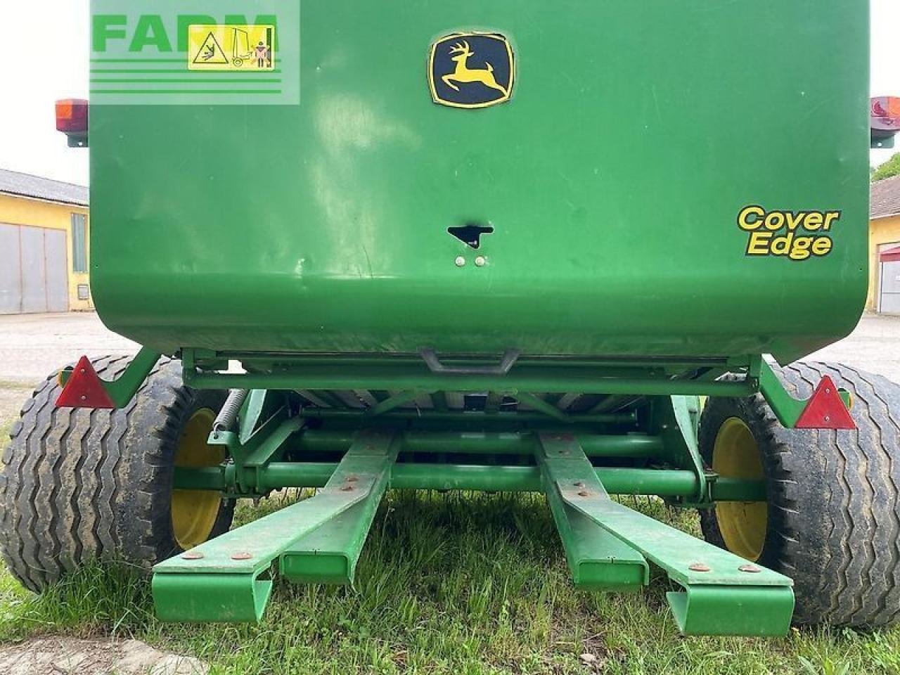 Hochdruckpresse des Typs John Deere 852, Gebrauchtmaschine in SZEGED (Bild 9)