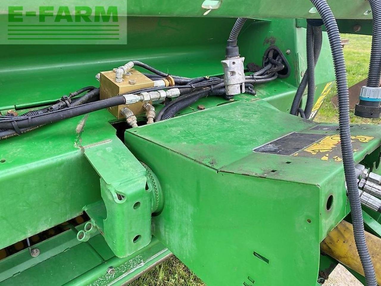 Hochdruckpresse des Typs John Deere 852, Gebrauchtmaschine in SZEGED (Bild 20)