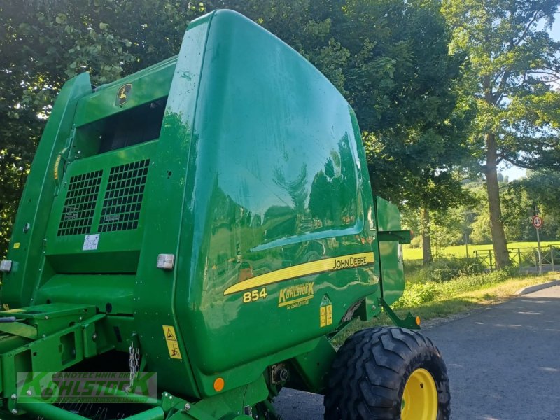 Hochdruckpresse des Typs John Deere 854 Maxi Cut, Gebrauchtmaschine in Tann (Bild 1)
