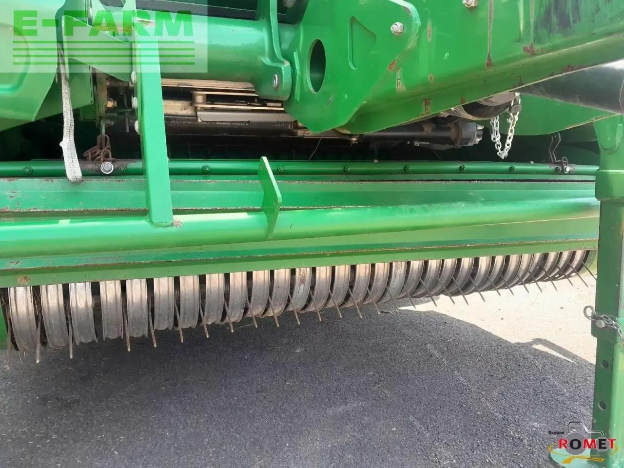 Hochdruckpresse des Typs John Deere 960 isobus, Gebrauchtmaschine in GENNES-SUR-GLAIZE (Bild 2)