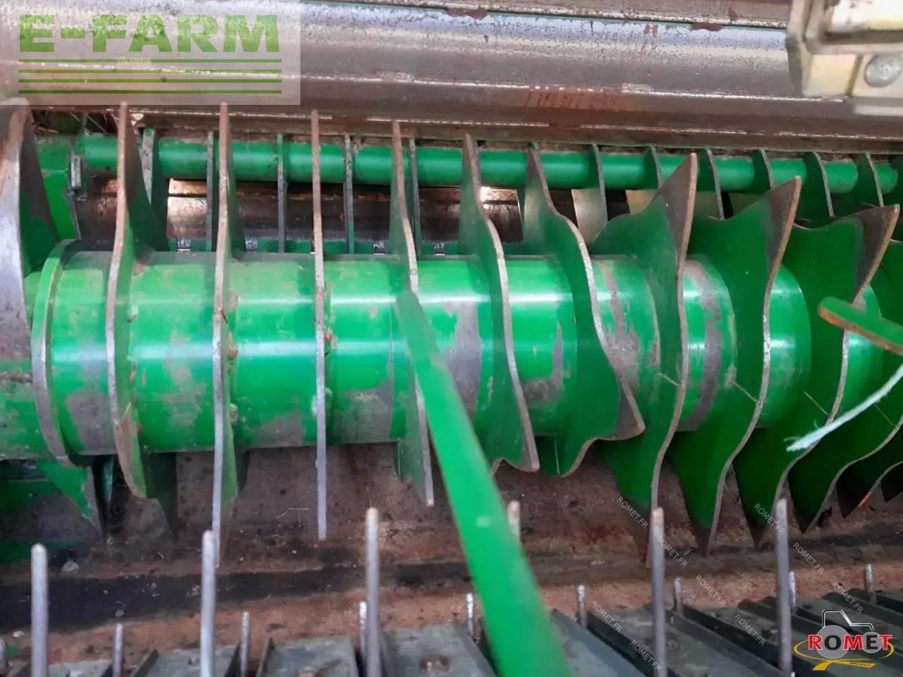 Hochdruckpresse tip John Deere 960 isobus, Gebrauchtmaschine in GENNES-SUR-GLAIZE (Poză 2)