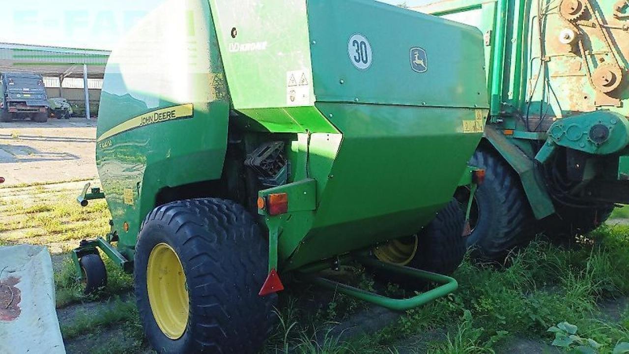 Hochdruckpresse des Typs John Deere f441 m, Gebrauchtmaschine in MARLOW (Bild 4)