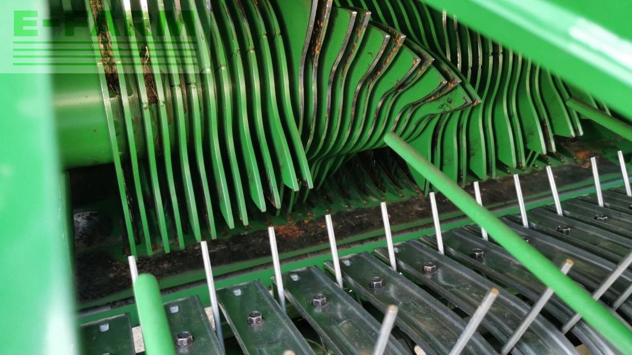 Hochdruckpresse des Typs John Deere V 451 M HC25, Gebrauchtmaschine in REDLHAM (Bild 13)