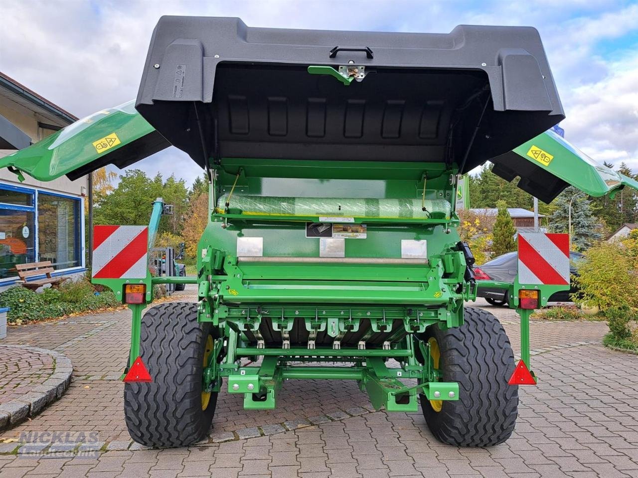 Hochdruckpresse typu John Deere V461M, Neumaschine v Schirradorf (Obrázek 9)