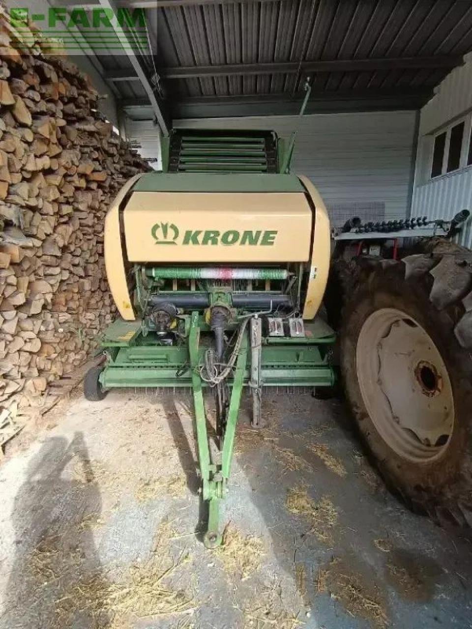 Hochdruckpresse Türe ait Krone comprima f155, Gebrauchtmaschine içinde LEVIER (resim 1)