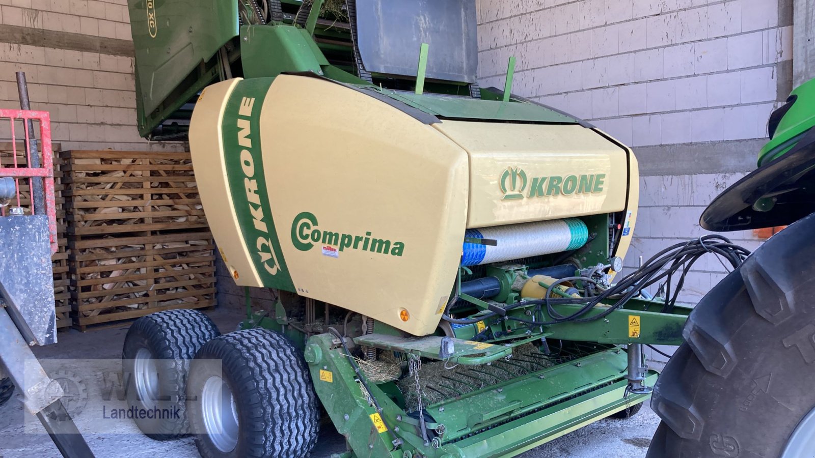 Hochdruckpresse of the type Krone Comprima V 180 XC, Gebrauchtmaschine in Rudendorf (Picture 1)