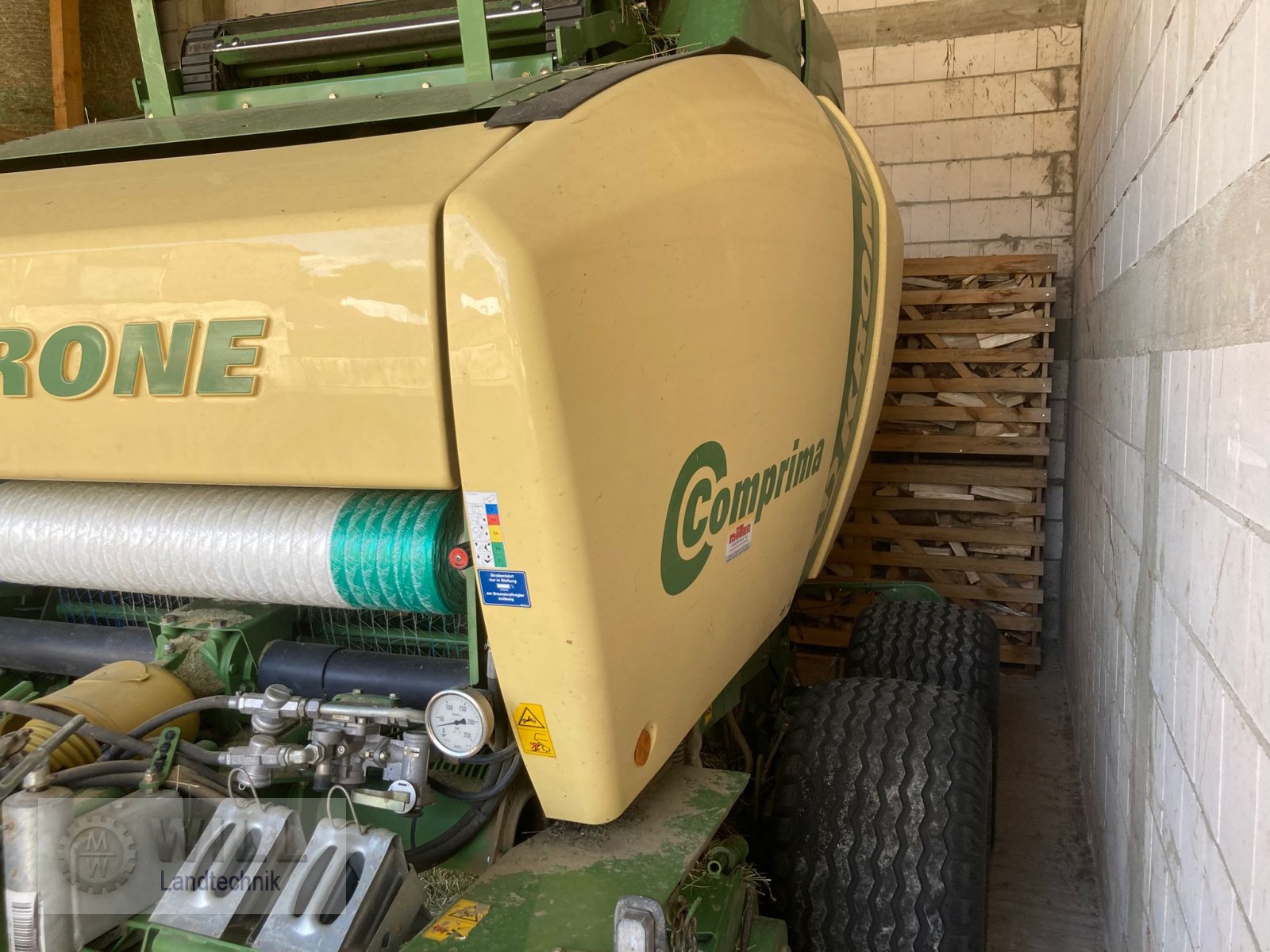 Hochdruckpresse of the type Krone Comprima V 180 XC, Gebrauchtmaschine in Rudendorf (Picture 2)