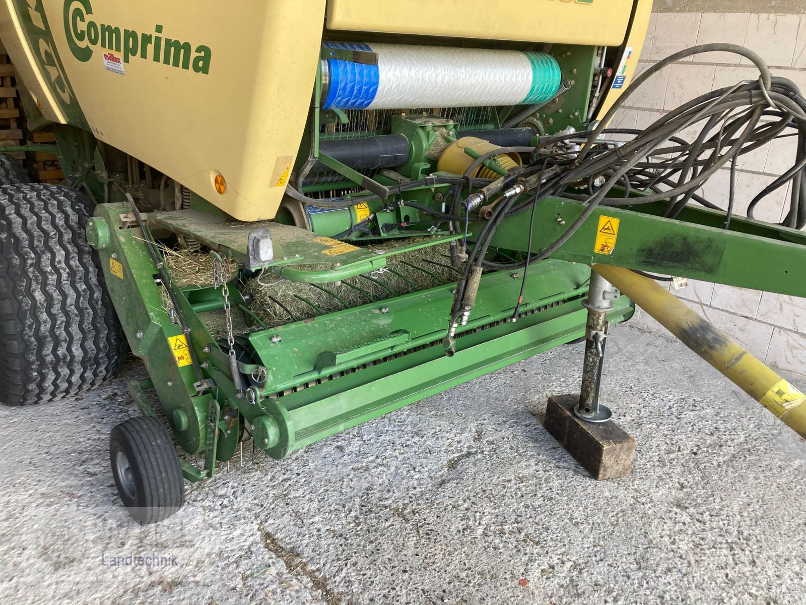 Hochdruckpresse of the type Krone Comprima V 180 XC, Gebrauchtmaschine in Rudendorf (Picture 3)