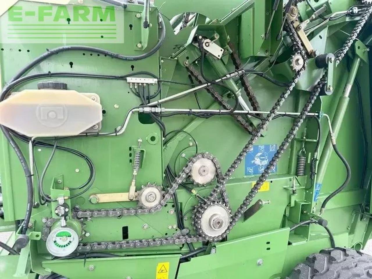Hochdruckpresse des Typs Krone vario pack 1500 multi cut rundballenpresse, Gebrauchtmaschine in SANKT MARIENKIRCHEN BEI SCHÄRDING (Bild 9)