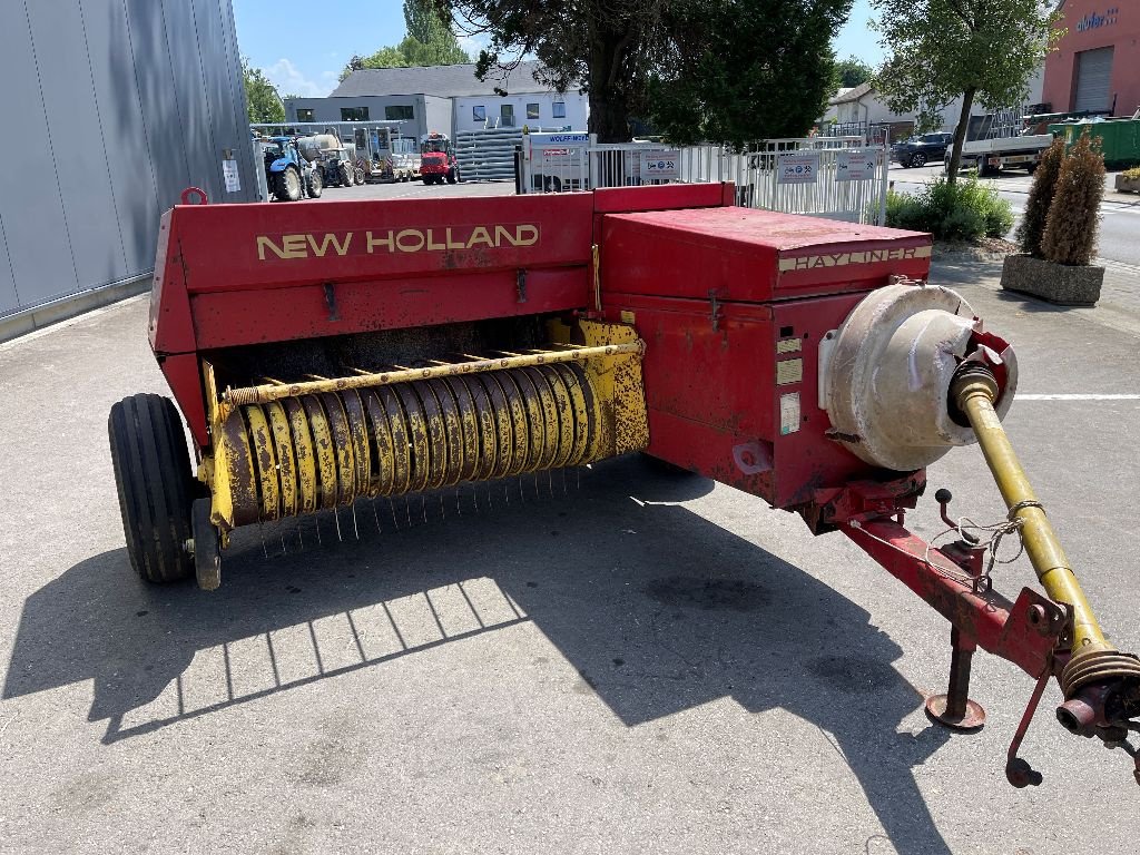 Hochdruckpresse des Typs New Holland 370, Gebrauchtmaschine in Noerdange (Bild 3)