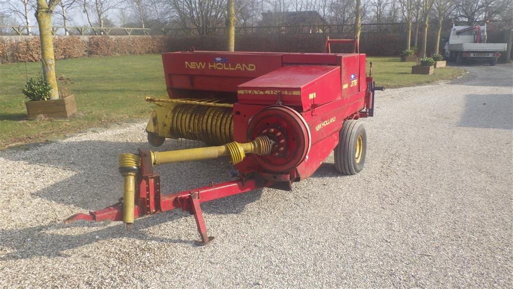 Hochdruckpresse des Typs New Holland 376, Gebrauchtmaschine in Ringsted (Bild 2)