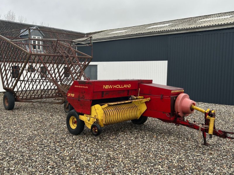 Hochdruckpresse типа New Holland 376, Gebrauchtmaschine в Thorsø (Фотография 1)