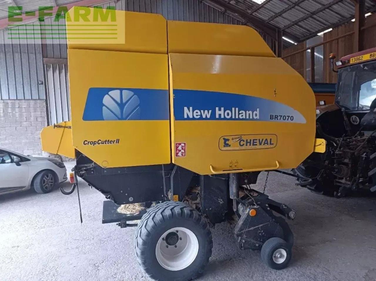 Hochdruckpresse typu New Holland br7070 crop cutter, Gebrauchtmaschine v CHAUVONCOURT (Obrázek 1)