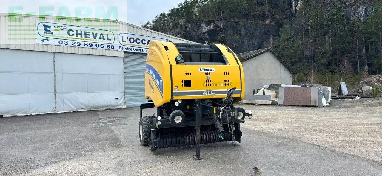 Hochdruckpresse typu New Holland roll belt 180 se, Gebrauchtmaschine v CHAUVONCOURT (Obrázek 1)