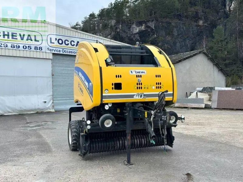 Hochdruckpresse des Typs New Holland roll belt 180 se, Gebrauchtmaschine in CHAUVONCOURT (Bild 1)