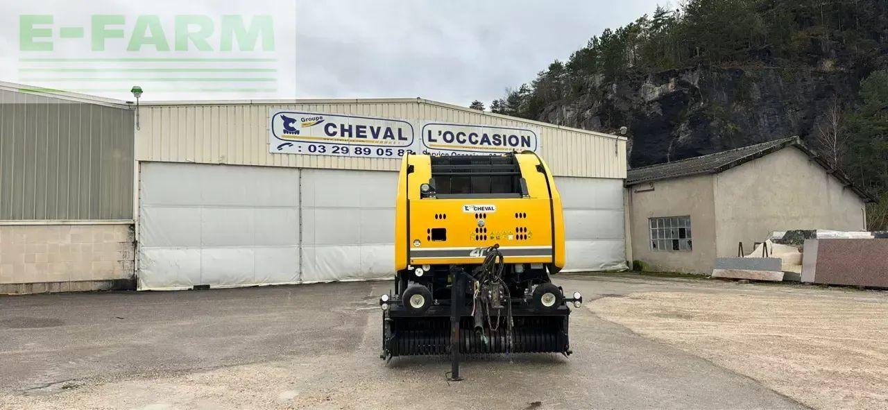 Hochdruckpresse typu New Holland roll belt 180 se, Gebrauchtmaschine v CHAUVONCOURT (Obrázek 4)