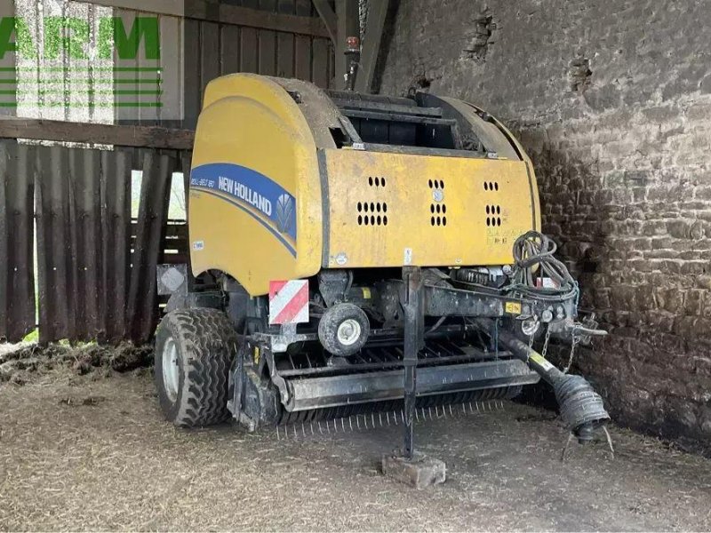 Hochdruckpresse du type New Holland roll-belt 180 superfeed, Gebrauchtmaschine en CHAUVONCOURT