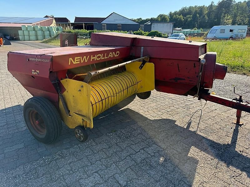 Hochdruckpresse typu New Holland Super 68, Gebrauchtmaschine v Steinau  (Obrázek 3)