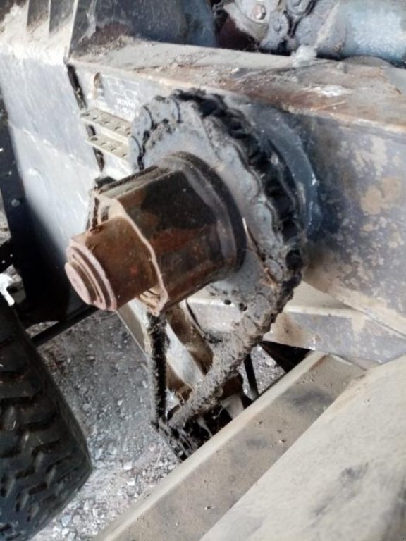 Hochdruckpresse typu Rivierre Casalis RC 8080, Gebrauchtmaschine v Київ (Obrázek 9)