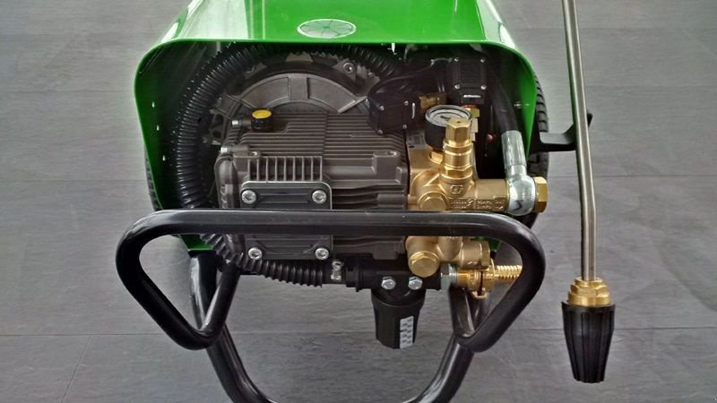 Hochdruckreiniger of the type IPC Austria PW-C85 D2017 P T Kaltwasser-Hochdruckreiniger, Neumaschine in St. Marienkirchen (Picture 6)