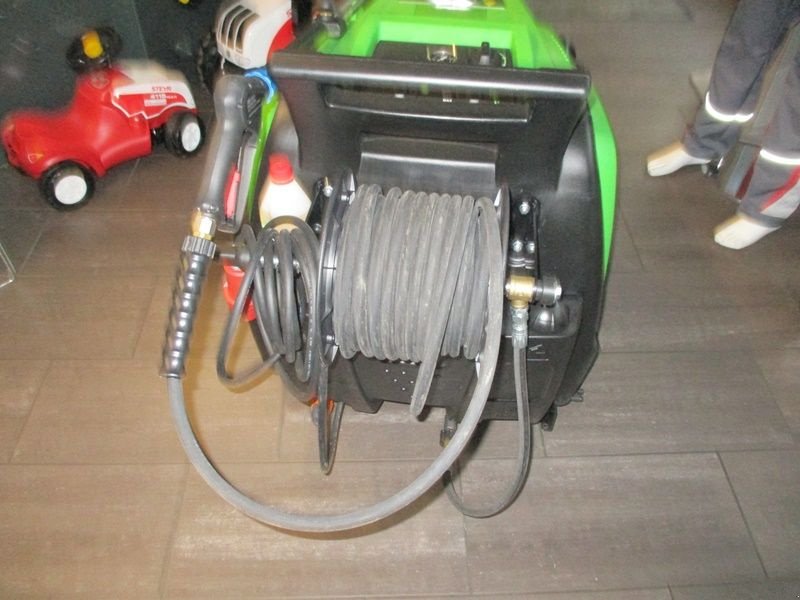 Hochdruckreiniger of the type IPC Austria PW-H40/4 2017 Heißwasserhochdruckreiniger, Neumaschine in St. Marienkirchen (Picture 7)