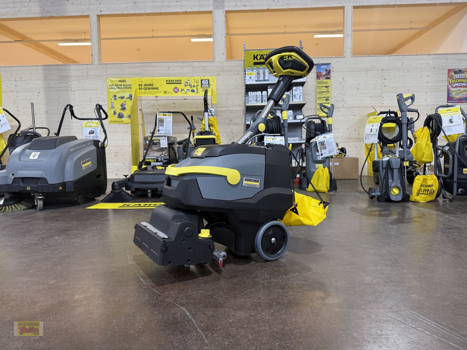 Hochdruckreiniger del tipo Kärcher BR 35/12 C Bp Pack Li Scheuersaugmaschine, Neumaschine en Kötschach (Imagen 9)