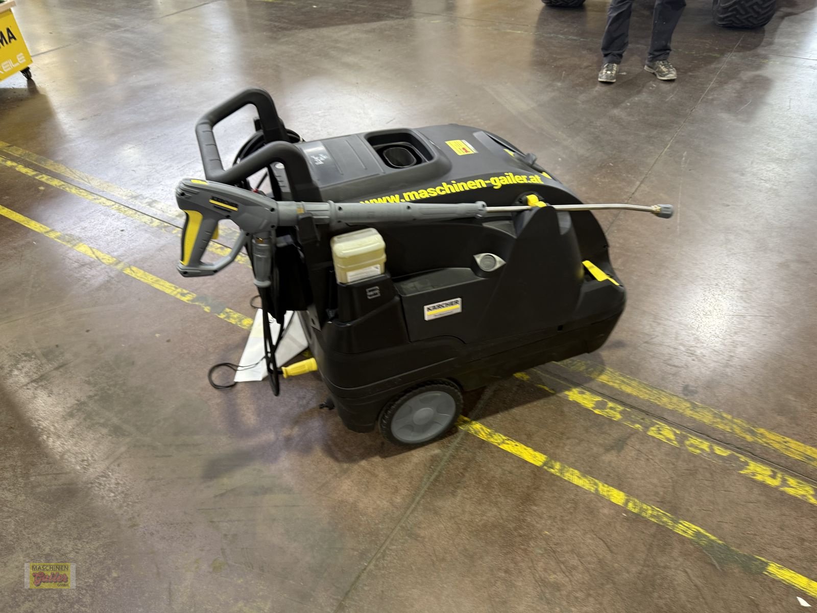 Hochdruckreiniger des Typs Kärcher HDS 7/16-4C Anniversary Edition, Neumaschine in Kötschach (Bild 5)