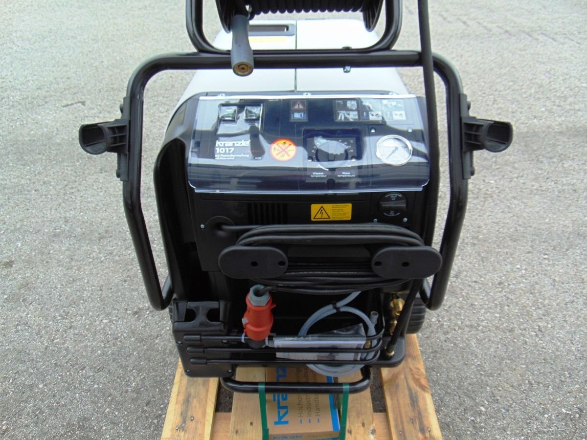 Hochdruckreiniger des Typs Kränzle therm 1017, Neumaschine in Neukirchen am Walde  (Bild 2)