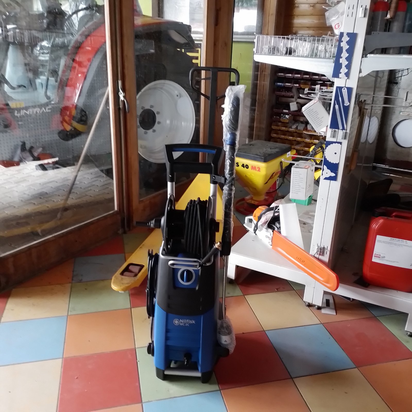 Hochdruckreiniger of the type Nilfisk Hochdruckreiniger Nilfisk MC2C-140/610 XT, Neumaschine in Bad Kötzting (Picture 1)