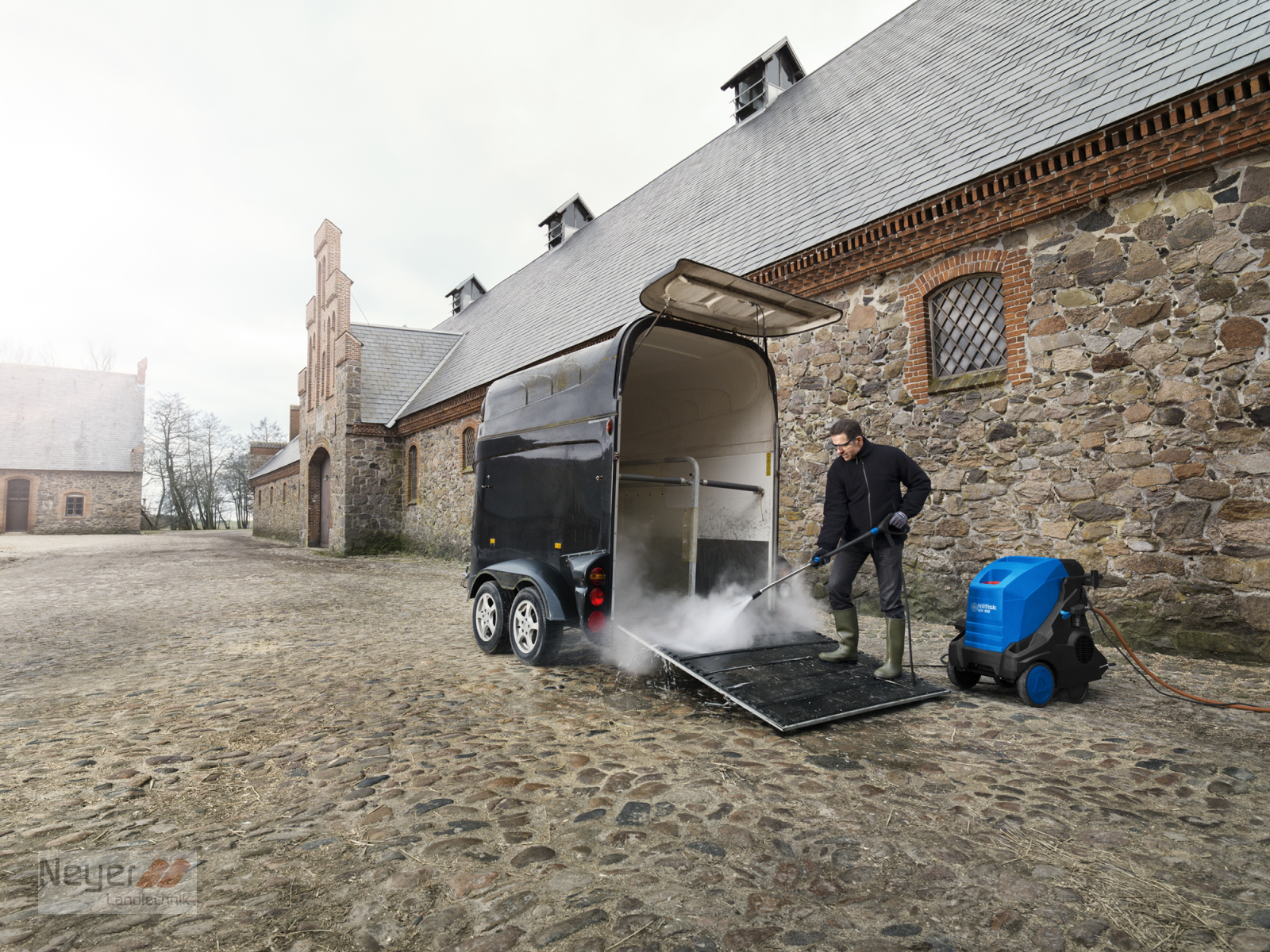 Hochdruckreiniger a típus Nilfisk MH 4M-210/1000 X EU, Neumaschine ekkor: Bad Waldsee Mennisweiler (Kép 4)