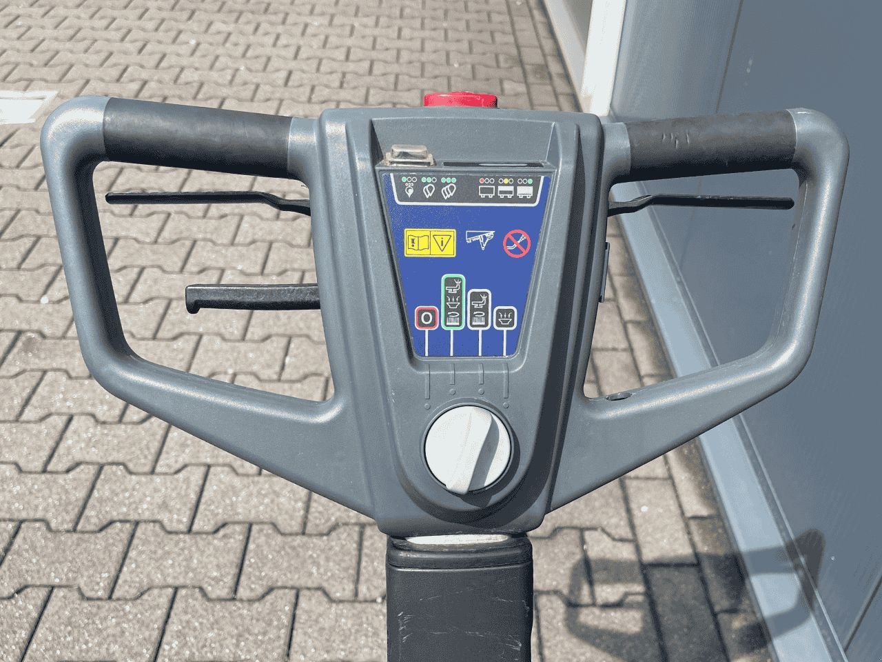 Hochdruckreiniger des Typs Nilfisk SC400, Gebrauchtmaschine in Barneveld (Bild 7)