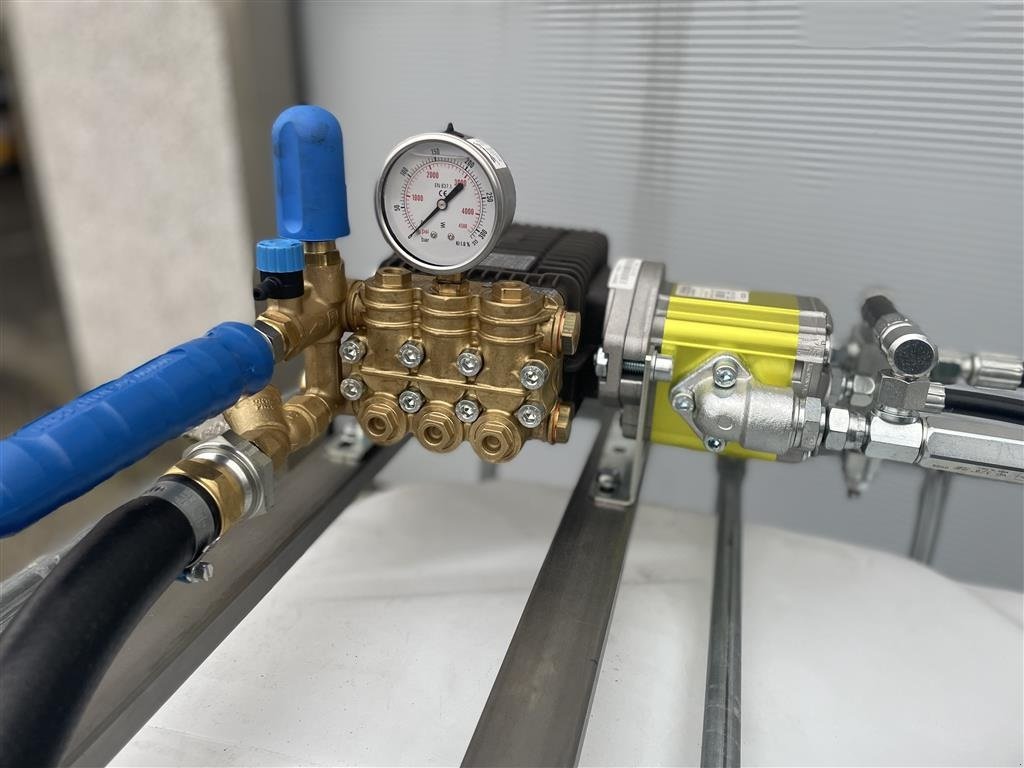 Hochdruckreiniger tip Sonstige 200bar / 15 L/min 640L. Inkl. slange og lanse, Gebrauchtmaschine in Holstebro (Poză 3)