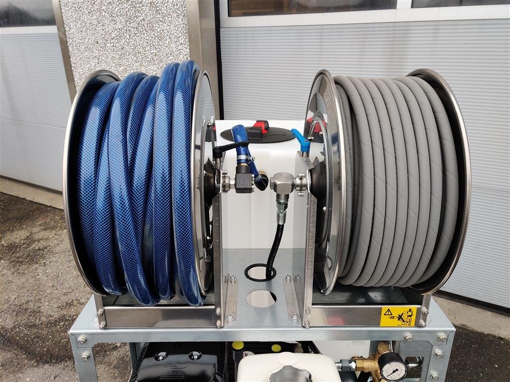 Hochdruckreiniger typu Sonstige 220/20-300 Honda 13hk el-start OBS: 2x slangeoprul i rustfri stål, Gebrauchtmaschine v Holstebro (Obrázek 3)