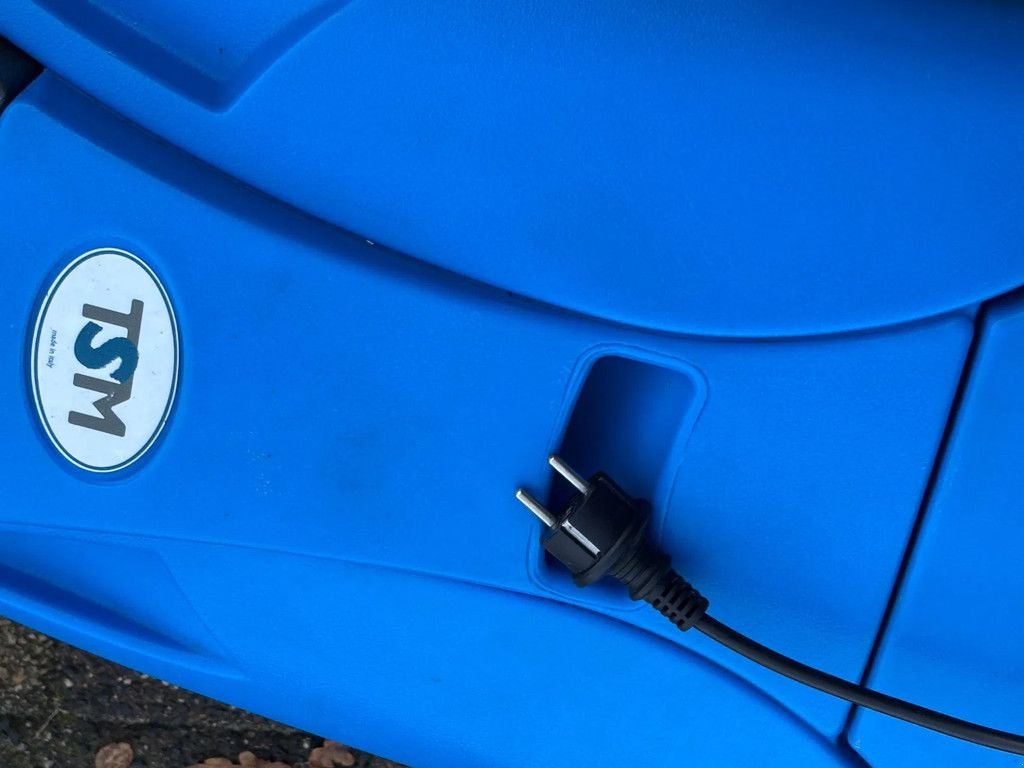 Hochdruckreiniger van het type Sonstige Elektrische TSM Schrobmachine Grande Brio 35E Dweilmachine, Gebrauchtmaschine in Ameide (Foto 4)