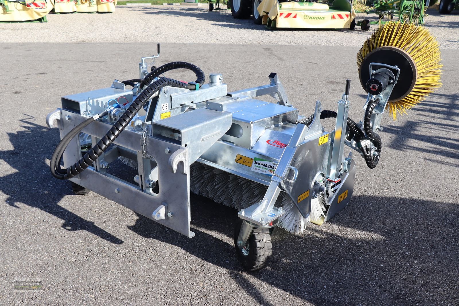 Hochdruckreiniger des Typs Sonstige Fliegl AgroCenter Kehrmaschine 1550, Vorführmaschine in Aurolzmünster (Bild 5)