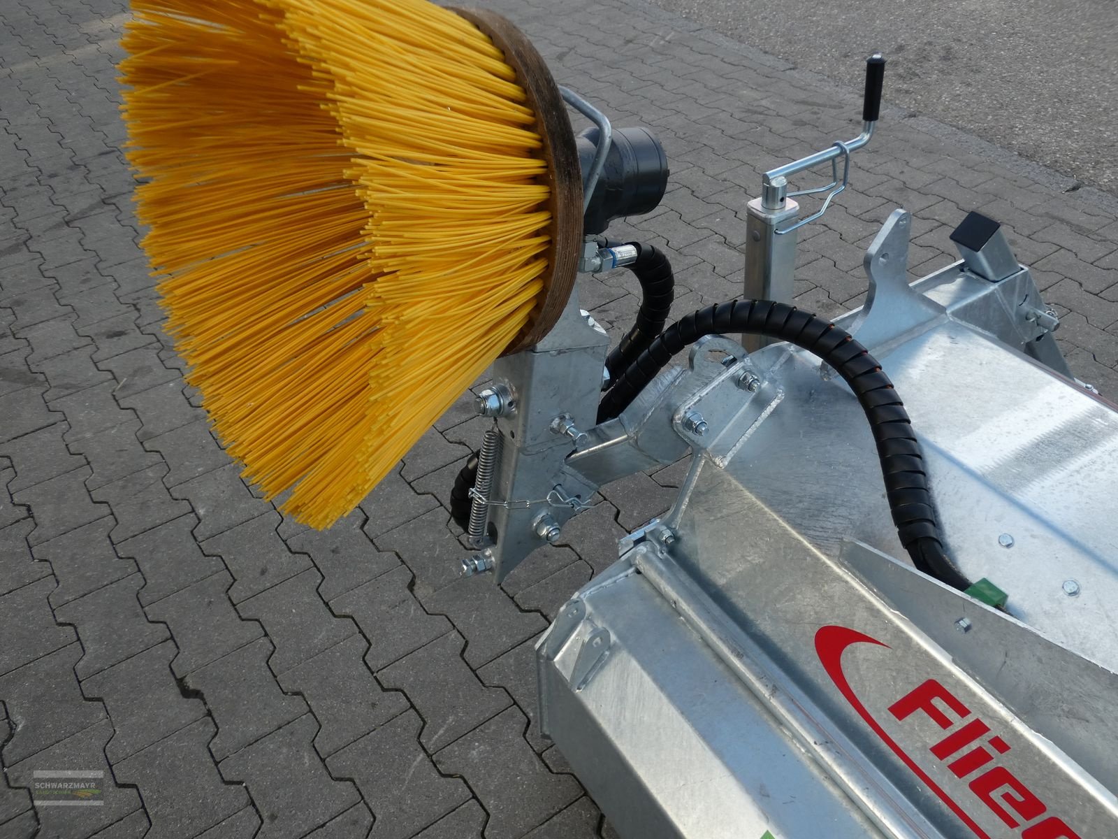 Hochdruckreiniger des Typs Sonstige Fliegl AgroCenter Kehrmaschine 2300, Neumaschine in Aurolzmünster (Bild 15)