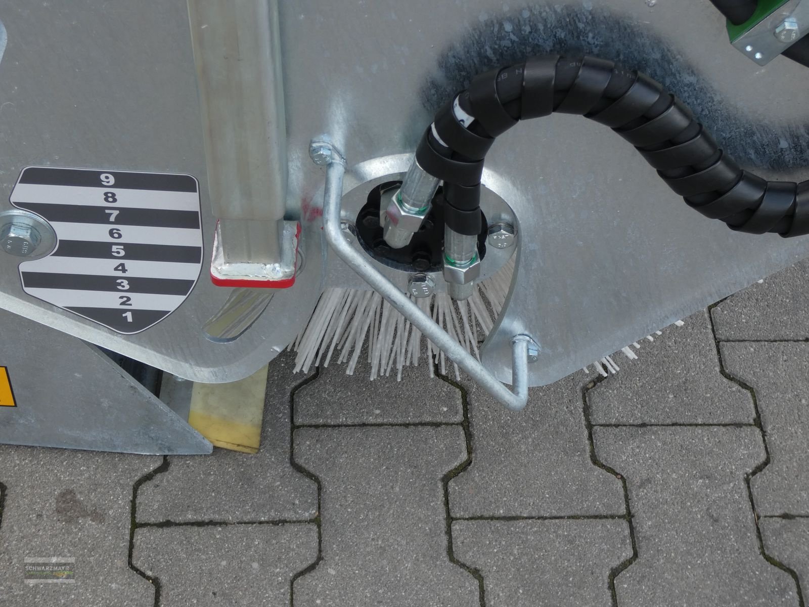 Hochdruckreiniger des Typs Sonstige Fliegl AgroCenter Kehrmaschine 2300, Neumaschine in Aurolzmünster (Bild 12)