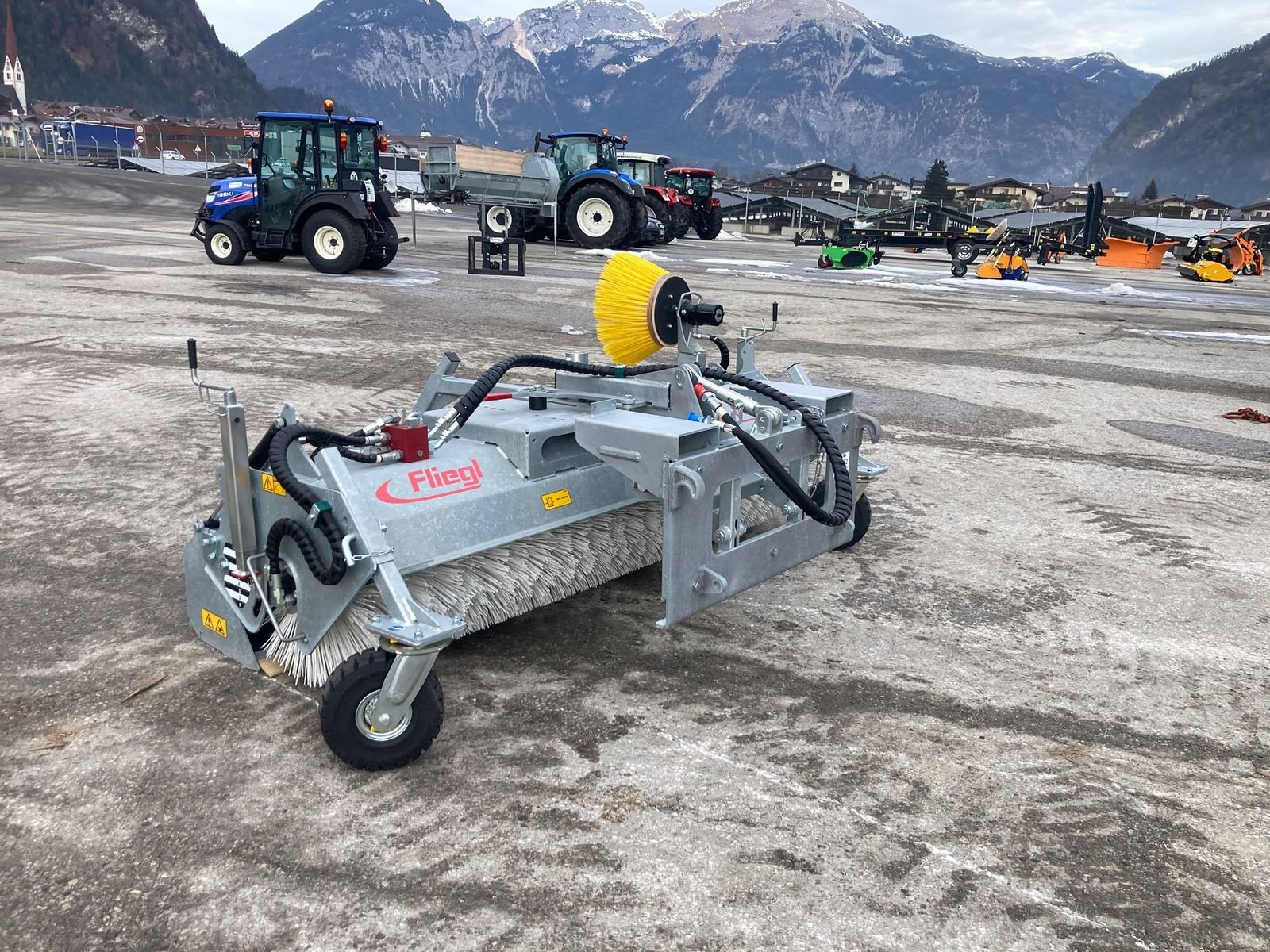 Hochdruckreiniger typu Sonstige Fliegl AgroCenter Kehrmaschine 2300, Neumaschine w Schlitters (Zdjęcie 8)