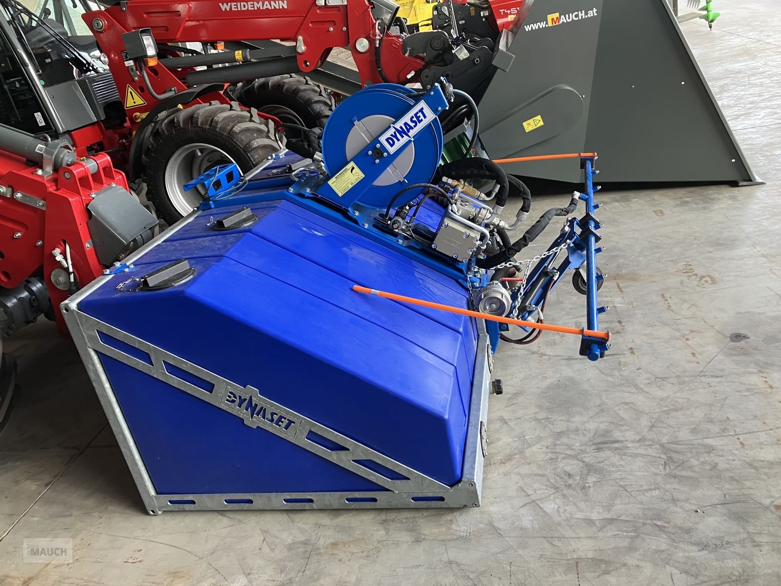 Hochdruckreiniger des Typs Sonstige Hochdruckreiniger für Hoflader, Neumaschine in Burgkirchen (Bild 3)