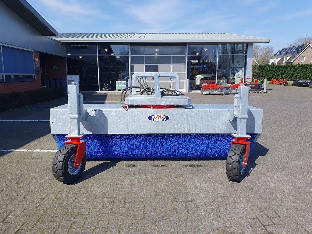 Hochdruckreiniger of the type Sonstige M Sweep VEEGMACHIN, Neumaschine in Bladel (Picture 4)