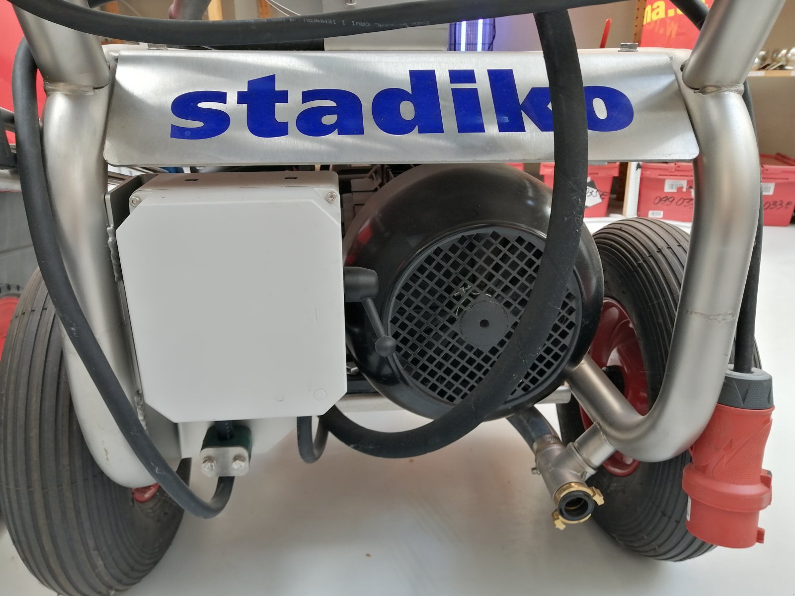 Hochdruckreiniger des Typs Stadiko Hochdruckreiniger HDVAR, Neumaschine in Gerasdorf (Bild 3)