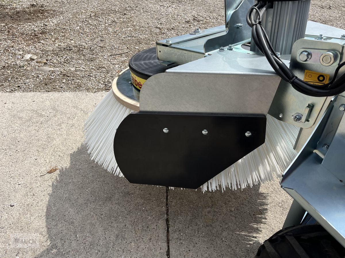 Hochdruckreiniger of the type Westermann CM2 Pro Electro Plus mit Elektroanlage, Neumaschine in Burgkirchen (Picture 3)