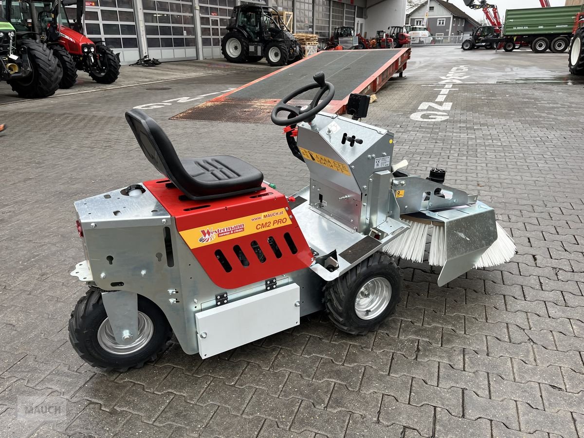 Hochdruckreiniger des Typs Westermann CM2 Pro GXV 390 Honda mit Radialbesen, Neumaschine in Burgkirchen (Bild 11)