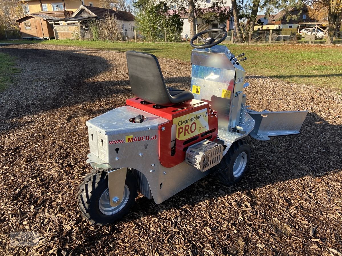 Hochdruckreiniger of the type Westermann CM2 Pro Honda GXV390 Hydraulik, Neumaschine in Burgkirchen (Picture 11)